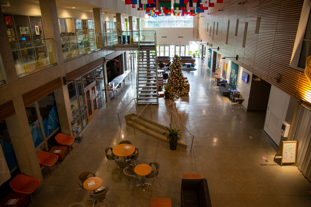 Photo of the Student Union Building atrium