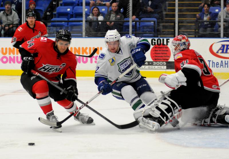 Comets douse the Heat at home