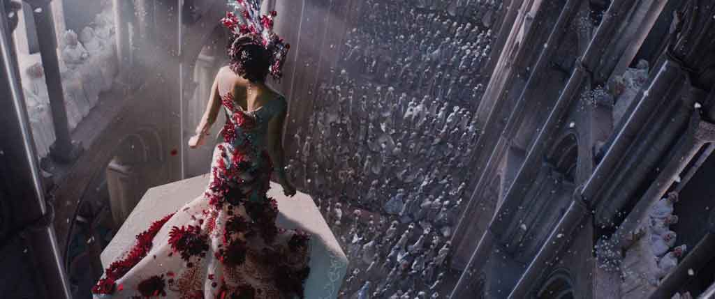 Overambitious storytelling brings Jupiter Ascending down to Earth
