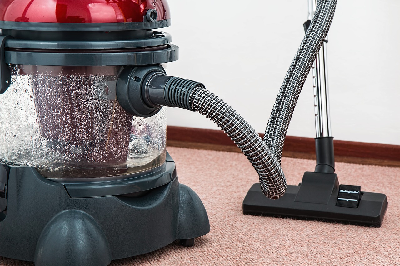 Physics and Folly: Vacuum vacuum