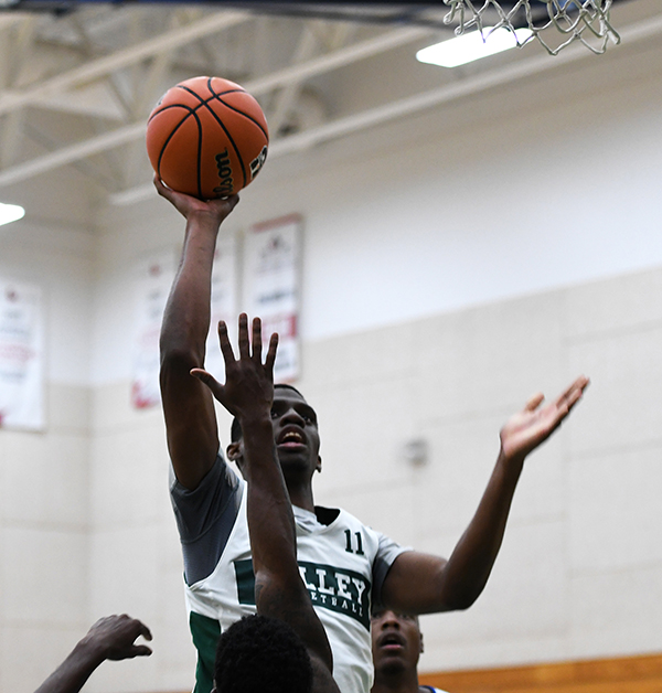 UFV’s men’s basketball team comes up short in their first game